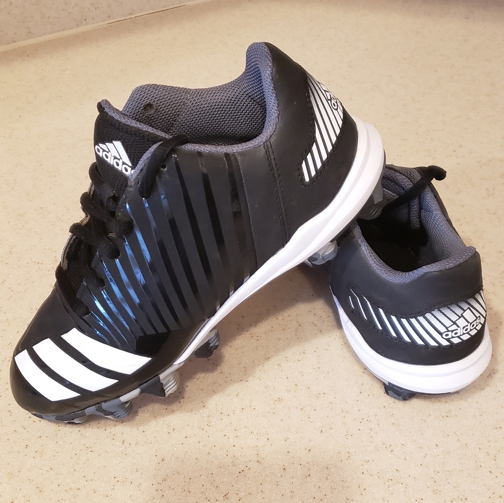 Adidas Baseball Cleats